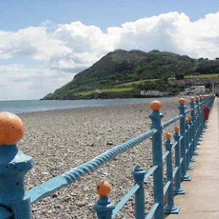 Esplanade On The Seafront 3* Bray