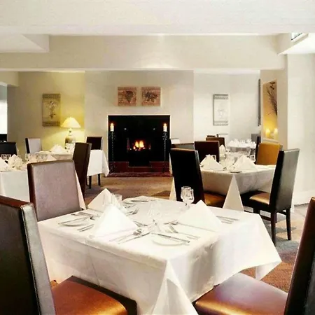 Hotel Esplanade On The Seafront 3*