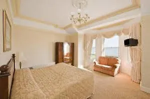 Esplanade On The Seafront Hotel Bray