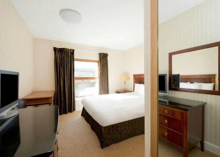 酒店 Esplanade On The Seafront 3*